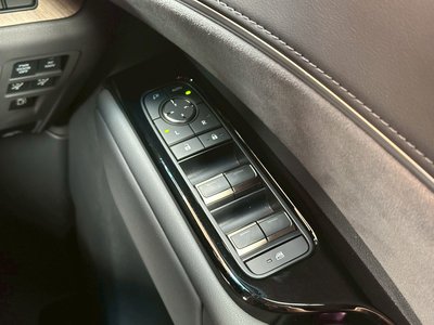 2024 Lexus LM 缩略图 50