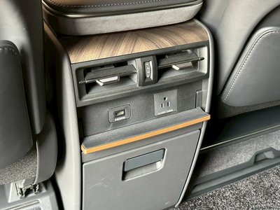 2024 Lexus LM 缩略图 69