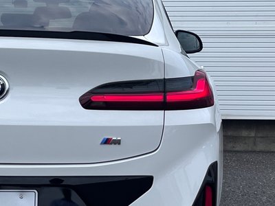 2023 BMW X4 — миниатюра 17