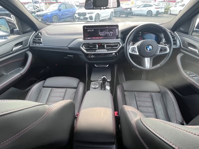 2023 BMW X4 photo 2