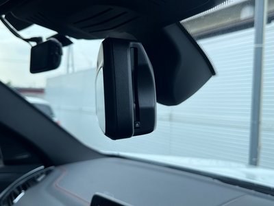 2023 BMW X4 — миниатюра 40