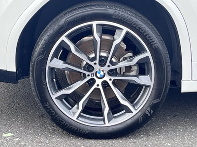 2023 BMW X4 photo 10