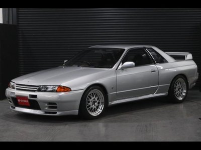 NISSAN SKYLINE GT-R