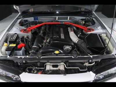 NISSAN SKYLINE GT-R - 10