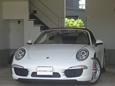 PORSCHE 911 - 1