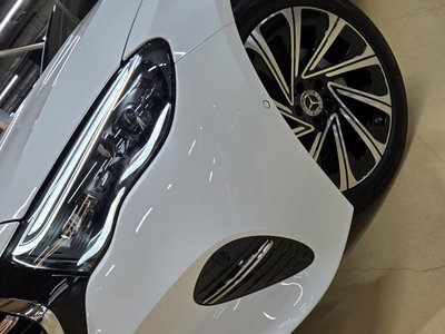 MERCEDES-BENZ E-CLASS - 7