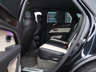 2021 Bentley BENTAYGA — миниатюра 36