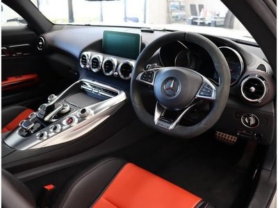 MERCEDES-BENZ GT AMG - 5