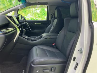صورة 7 لـ 2022 Toyota ALPHARD