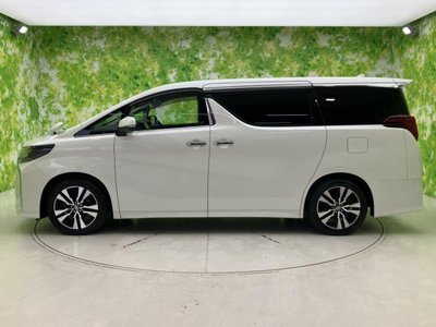 صورة 2 لـ 2022 Toyota ALPHARD