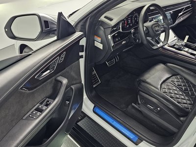 صورة 10 لـ 2021 AUDI SQ8