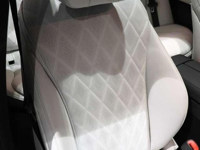 MERCEDES-BENZ E-CLASS - 4