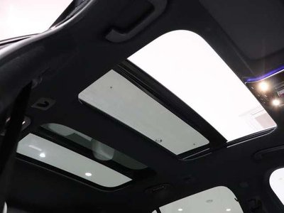 MERCEDES-BENZ E-CLASS - 5