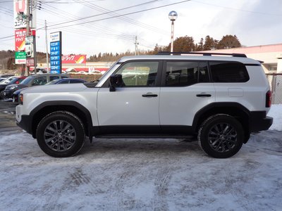 TOYOTA LAND CRUISER 250 - 4