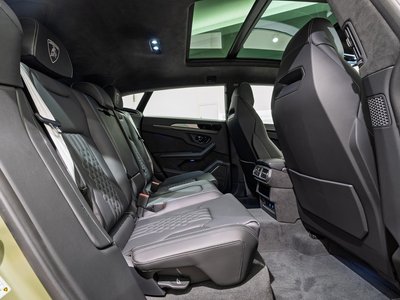 2026 Lamborghini URUS — миниатюра 22