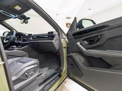 2026 Lamborghini URUS — миниатюра 20