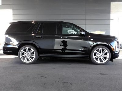 CADILLAC ESCALADE - 6