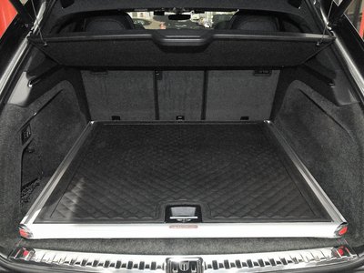 2023 Bentley BENTAYGA — миниатюра 32