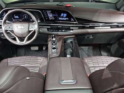 2022 Cadillac ESCALADE 5TH GENERATION photo 5