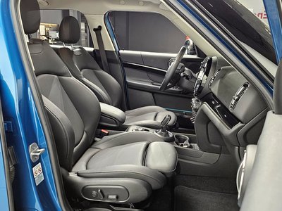 MINI COUNTRYMAN - 10