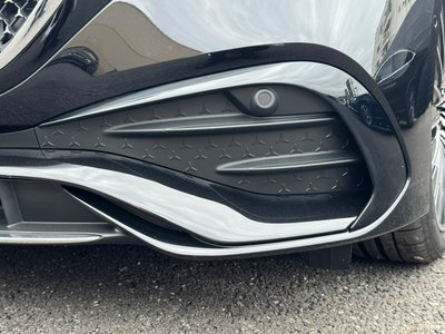 MERCEDES-BENZ E-CLASS - 7