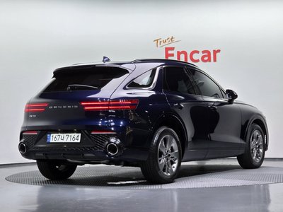 صورة 3 لـ 2021 Genesis GV70
