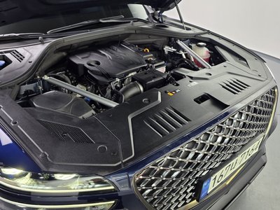 صورة 7 لـ 2021 Genesis GV70