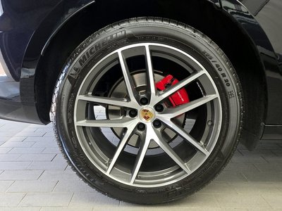 PORSCHE MACAN - 6