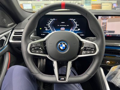 BMW I4 - 6
