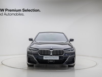 BMW 5 SERIES - 2