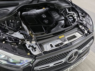 MERCEDES-BENZ GLC - 7