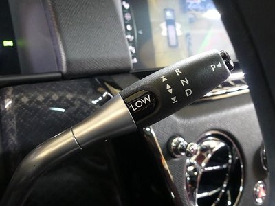 ROLLS-ROYCE CULLINAN - 5