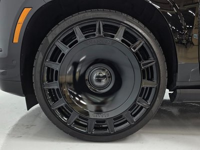 CADILLAC ESCALADE - 6