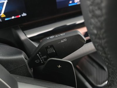 صورة مصغرة 28 لـ 2024 BMW 5 SERIES