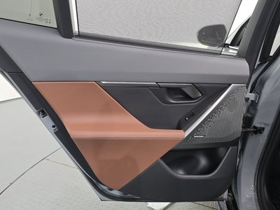 صورة مصغرة 15 لـ 2024 BMW 5 SERIES