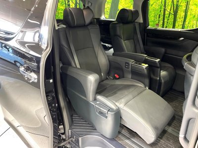 TOYOTA ALPHARD - 9