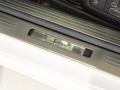 2016 Bentley CONTINENTAL 缩略图 60