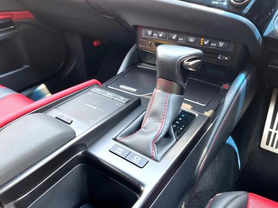 صورة مصغرة 77 لـ 2022 Lexus ES
