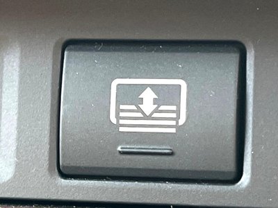 صورة مصغرة 67 لـ 2022 Lexus ES
