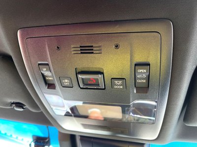 صورة مصغرة 65 لـ 2022 Lexus ES