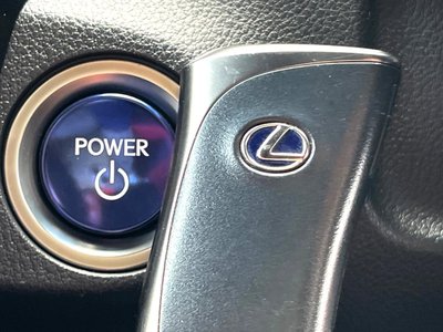 صورة مصغرة 55 لـ 2022 Lexus ES