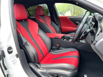 صورة مصغرة 12 لـ 2022 Lexus ES