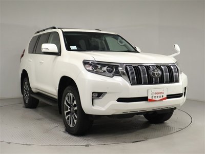 TOYOTA LAND CRUISER - 9
