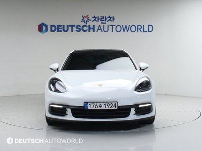 PORSCHE PANAMERA - 2