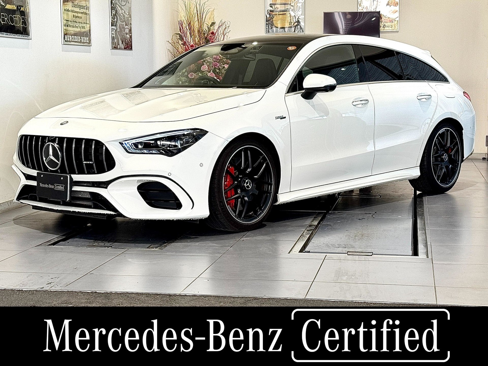 MERCEDES-BENZ CLA AMG - View 1