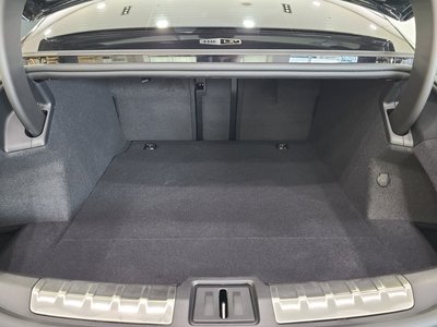 PORSCHE TAYCAN - 9