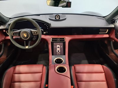 PORSCHE TAYCAN - 4