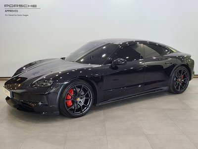 PORSCHE TAYCAN - 1