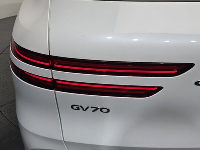 2022 Genesis GV70 — фото 10