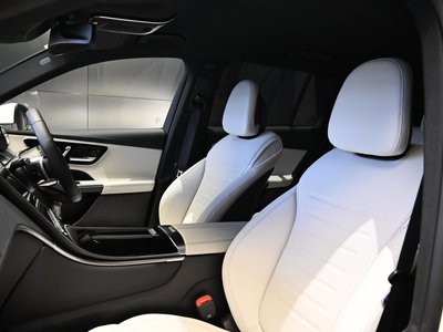 2026 Mercedes-BENZ GLC 缩略图 49